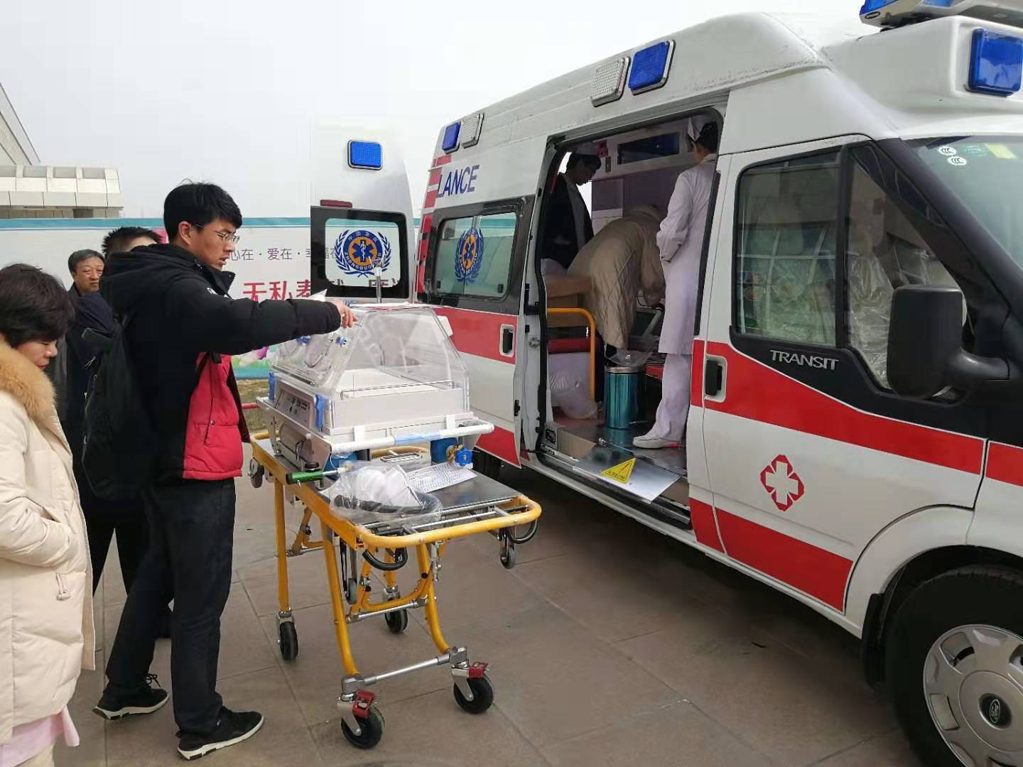北流市救护车转院